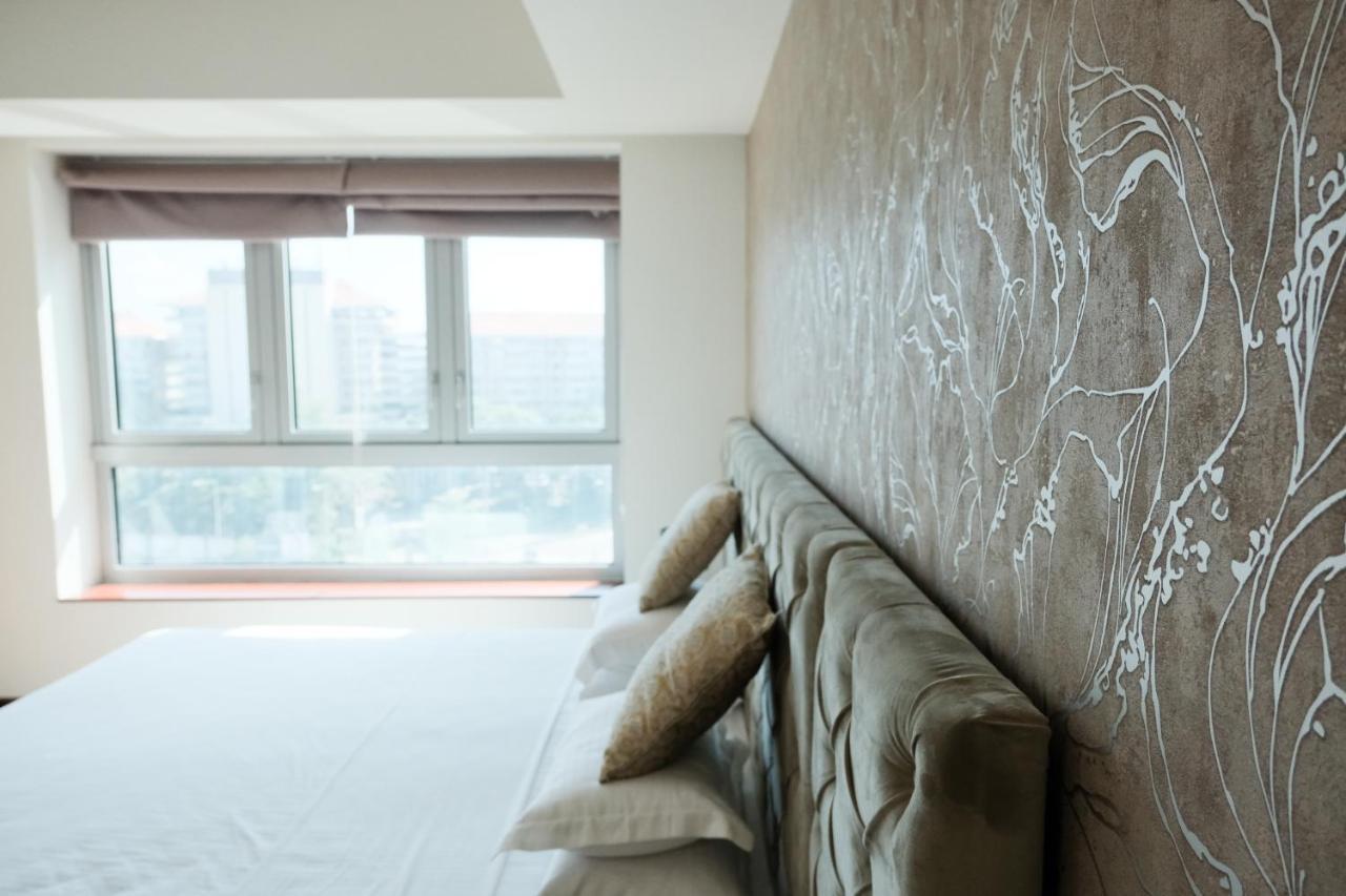Brand New Water Front Luxury Cinnamon Suites Apartment In Heart Of Colombo City Exteriör bild