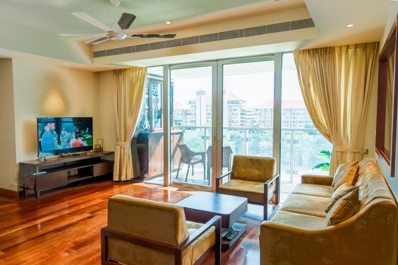 Brand New Water Front Luxury Cinnamon Suites Apartment In Heart Of Colombo City Exteriör bild