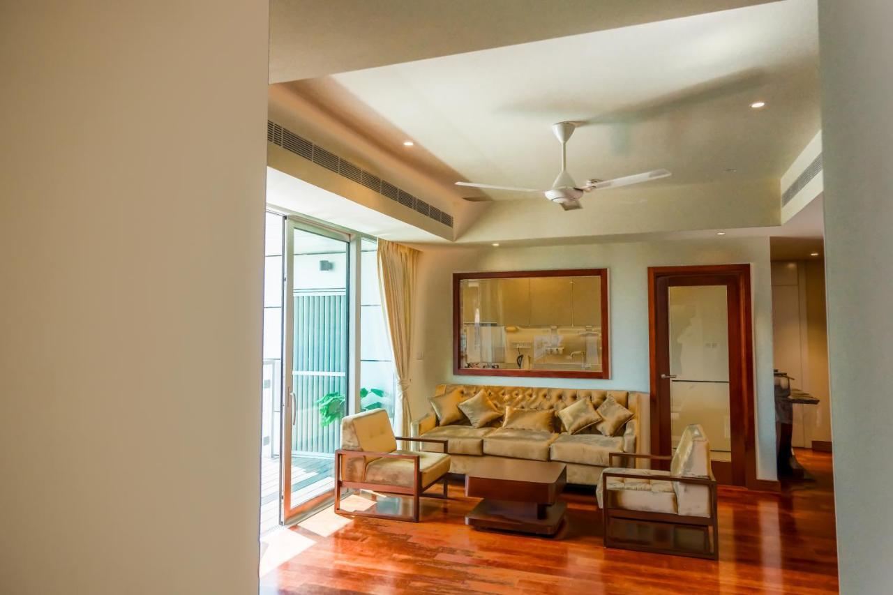 Brand New Water Front Luxury Cinnamon Suites Apartment In Heart Of Colombo City Exteriör bild