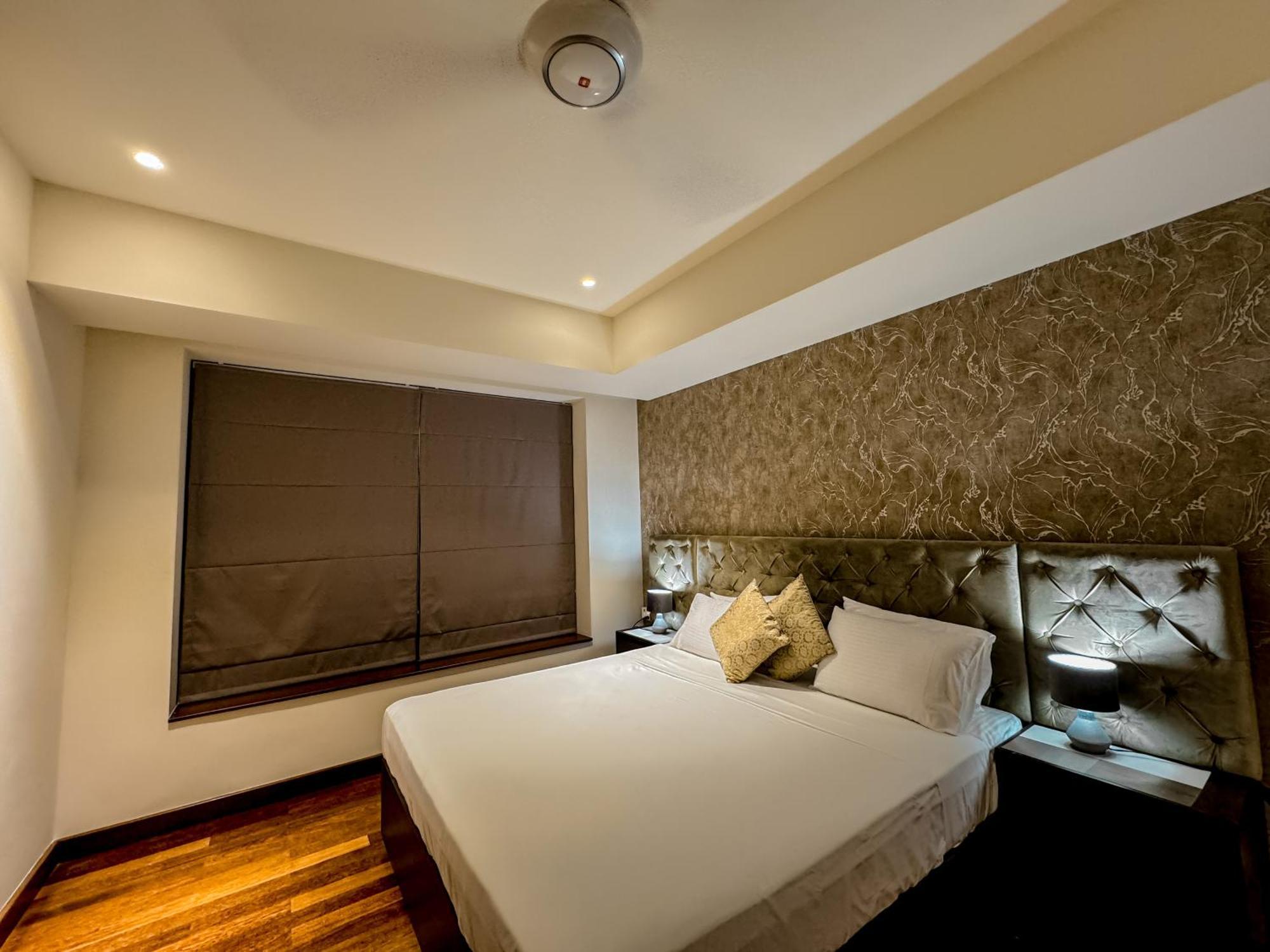 Brand New Water Front Luxury Cinnamon Suites Apartment In Heart Of Colombo City Exteriör bild