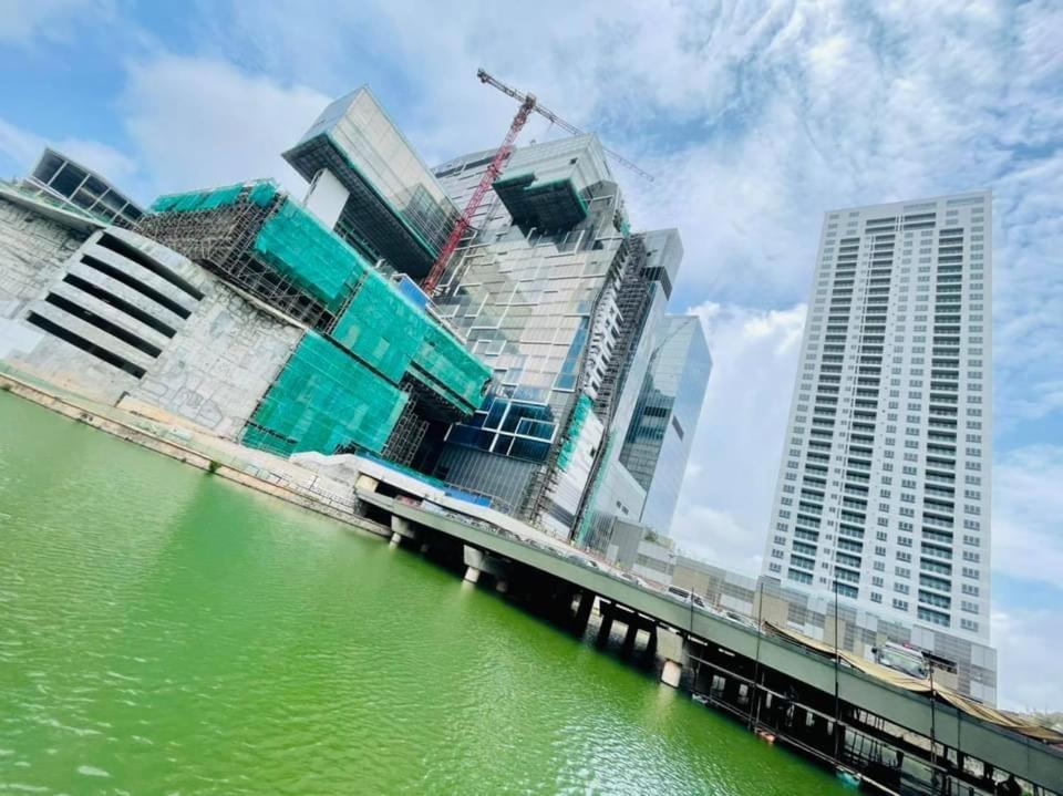 Brand New Water Front Luxury Cinnamon Suites Apartment In Heart Of Colombo City Exteriör bild